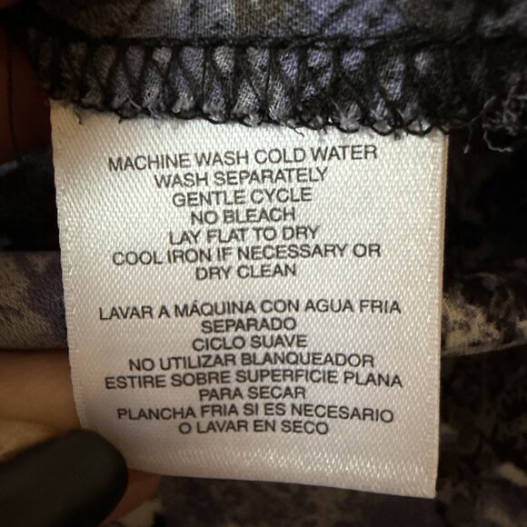 Nine West Women's S Whimsigoth V Neck Sleeveless Blouse Black Purple Floral Boho - Picture 5 of 9